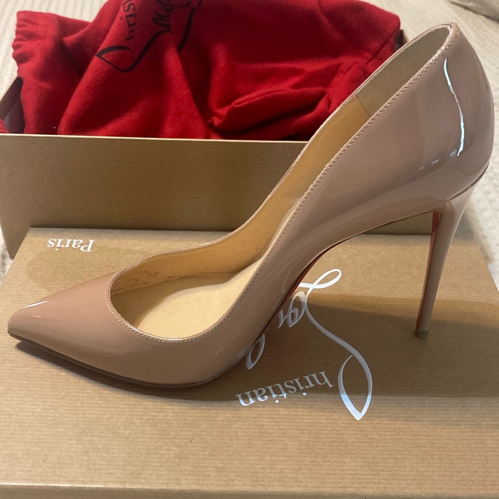 PIGALLE FOLLIES 100 PATENT